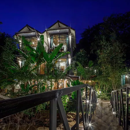 Voraman Hut Hotel Ban Pang Bo Hu Bon Exterior photo