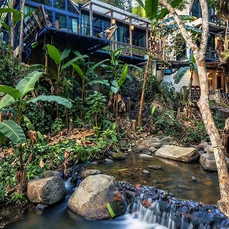 Voraman Hut Hotel Ban Pang Bo Hu Bon Exterior photo