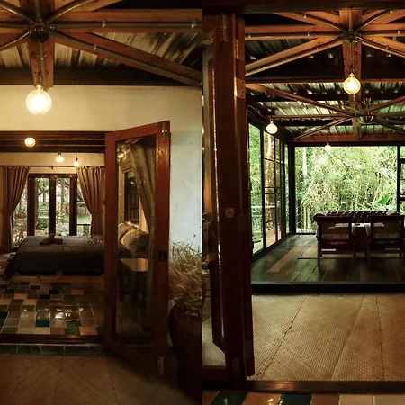 Voraman Hut Hotel Ban Pang Bo Hu Bon Exterior photo