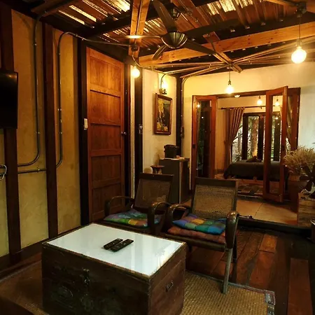 Voraman Hut Hotel Ban Pang Bo Hu Bon Exterior photo