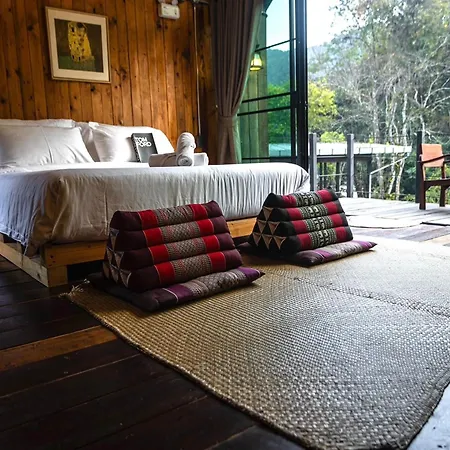 Voraman Hut Hotel Ban Pang Bo Hu Bon Exterior photo